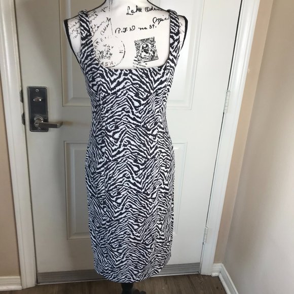 Banana Republic Dresses & Skirts - NWT Banana Republic Animal Print Square Neck Sheath Dress Black/Ivory